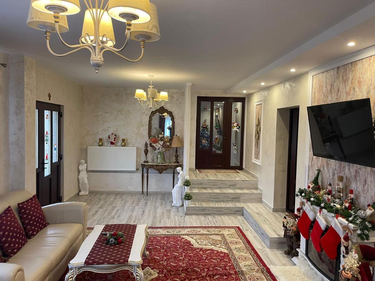 Casa Cu Pitici Guest House Vama  Luaran gambar
